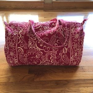 Vera Bradley | Large Duffle, Twirly Birds Pattern